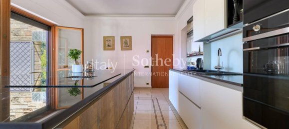 6 bedrooms Villa in Nemi, Italy No. 284769 17
