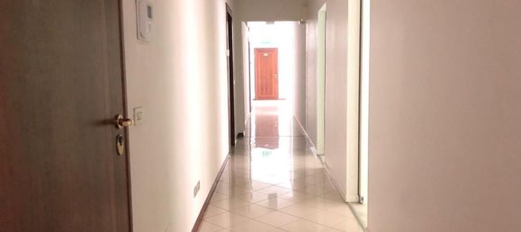  مكتب في Conegliano, Italy 130متر مربع رقم 142695 4