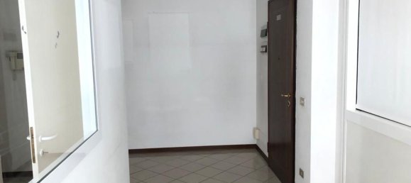  مكتب في Conegliano, Italy 130متر مربع رقم 142695 3