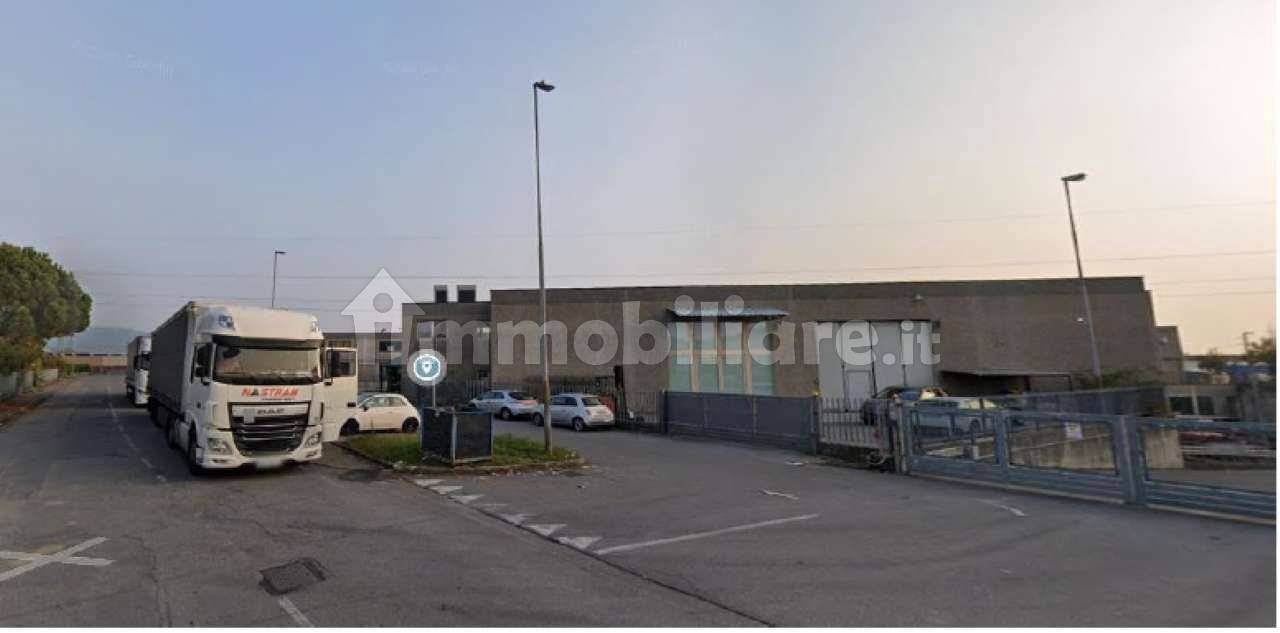 Склад 330м² в Монтелло, Италия № 304582