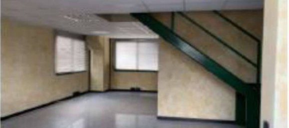 Склад 330м² в Монтелло, Италия № 304582 3