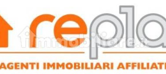 2 bedrooms Apartment in Rome, Italy No. 161227 2