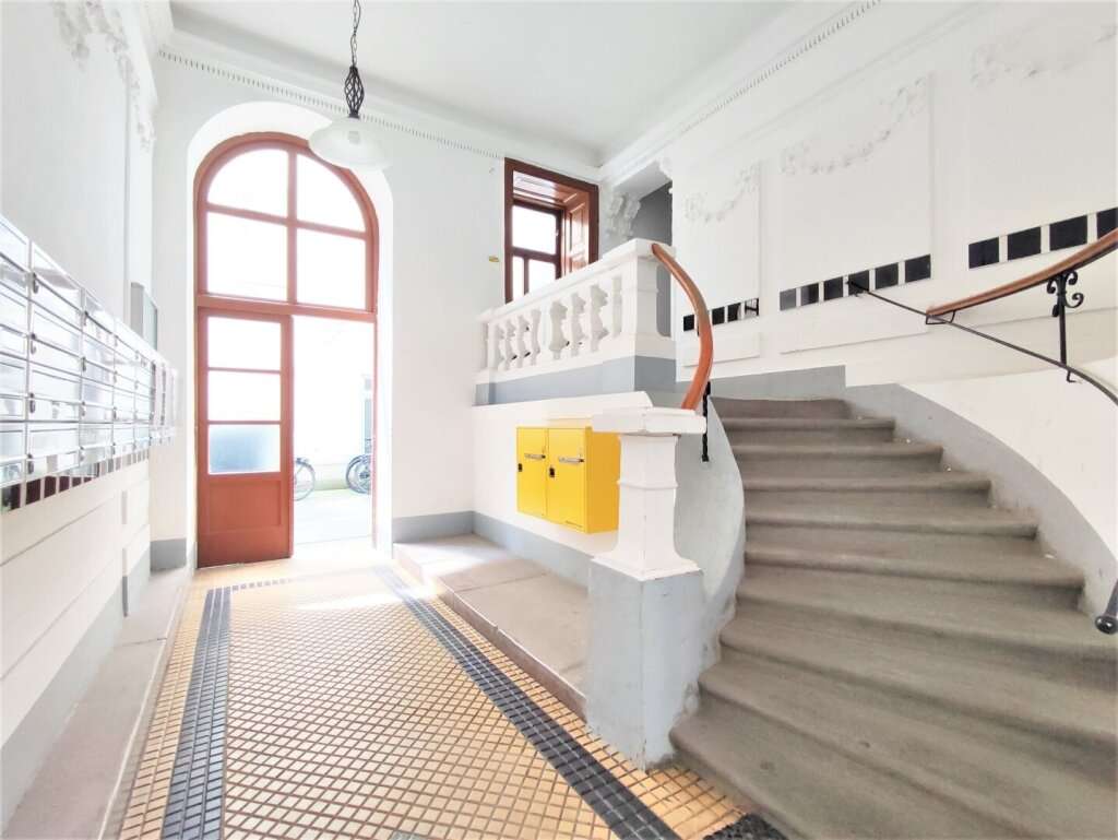 Квартира с 3 комнатами в Пенцинг, Австрия № 91751