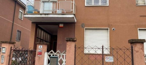 5-salle Appartement à Settimo Milanese, Italy No. 4600 3