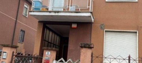 5-salle Appartement à Settimo Milanese, Italy No. 4600 2