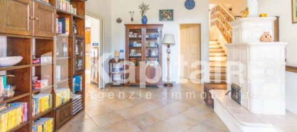3 bedrooms Villa in San Lazzaro di Savena, Italy No. 282253 10