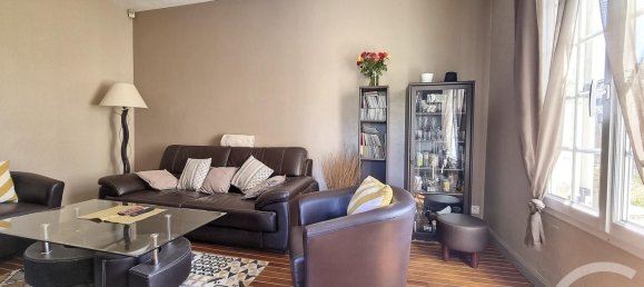 3 bedrooms House in Ormesson-sur-Marne, France No. 162554 3