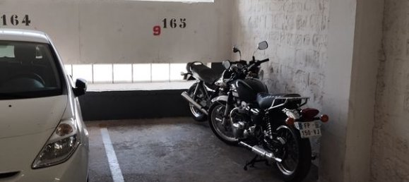 Estacionamiento en Paris, France No. 333534 3