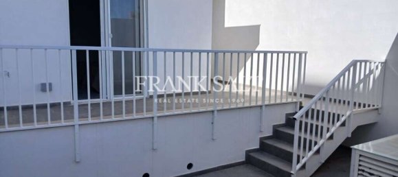 3 bedrooms Maisonette in Zurrieq, Malta No. 11579 5