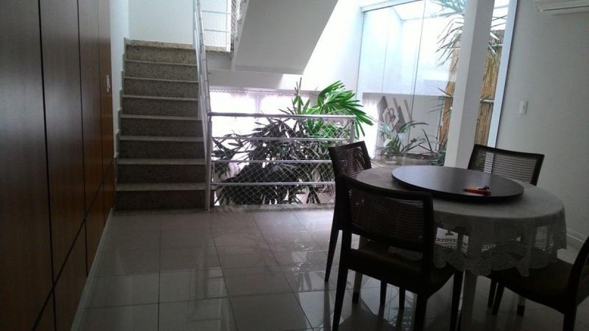 Casa T5 em São Paulo, Brazil N.º 488589