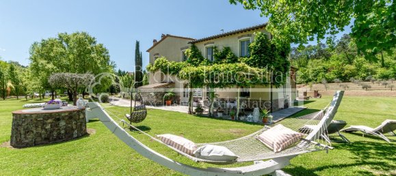 9 rooms House in Lucca, Italy No. 119223 12