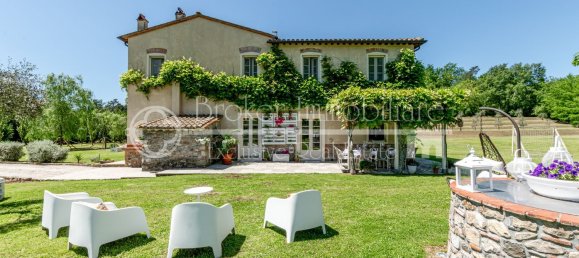 9 rooms House in Lucca, Italy No. 119223 10