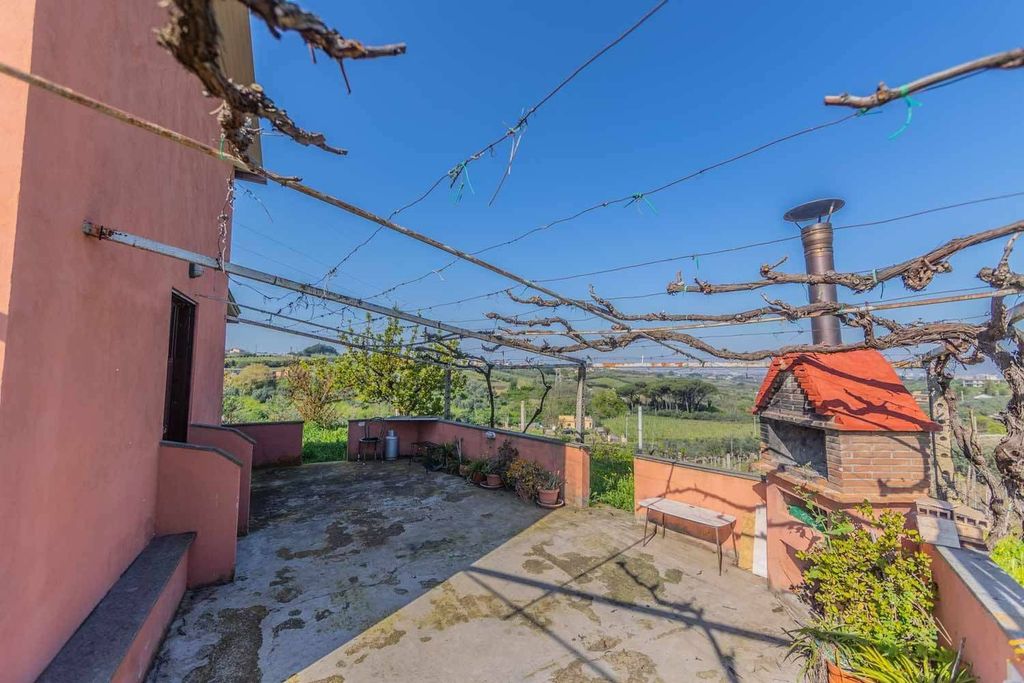 3 غرف نوم منزل في Frascati, Italy رقم 310031