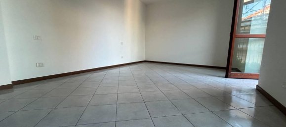 Квартира с 3 комнатами в Польяно Миланезе, Италия № 37791 27