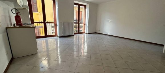 Квартира с 3 комнатами в Польяно Миланезе, Италия № 37791 18