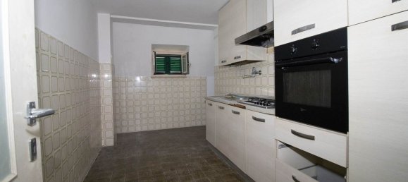 5 rooms Apartment in Montopoli di Sabina, Italy No. 202326 15