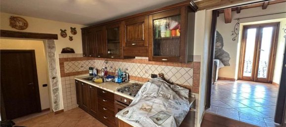 4 Schlafzimmer Wohnung in Gavignano, Italy, Nr. 342642 15