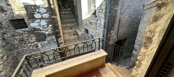 4 Schlafzimmer Wohnung in Gavignano, Italy, Nr. 342642 11