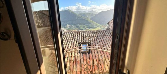 4 Schlafzimmer Wohnung in Gavignano, Italy, Nr. 342642 22