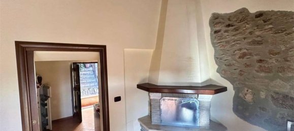 4 Schlafzimmer Wohnung in Gavignano, Italy, Nr. 342642 24