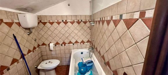 4 Schlafzimmer Wohnung in Gavignano, Italy, Nr. 342642 7