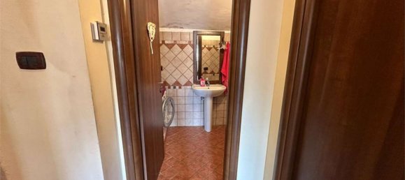 4 Schlafzimmer Wohnung in Gavignano, Italy, Nr. 342642 6