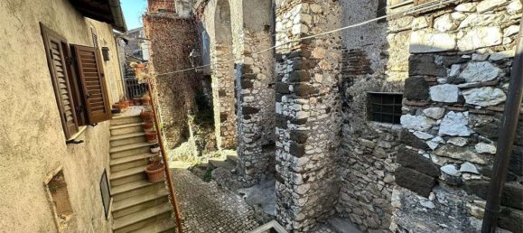 4 Schlafzimmer Wohnung in Gavignano, Italy, Nr. 342642 12