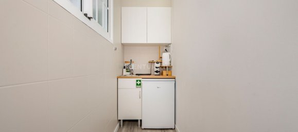 6 bedrooms Commercial property in Canico, Portugal No. 127752 37