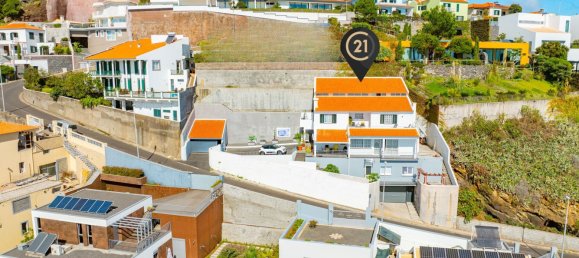 6 bedrooms Commercial property in Canico, Portugal No. 127752 6