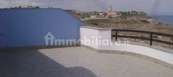 Ático de 3 dormitorios en Portopalo di Capo Passero, Italy No. 68469 33