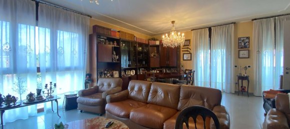 Apartamento de 5 habitaciónes en Modena, Italy No. 165116 28