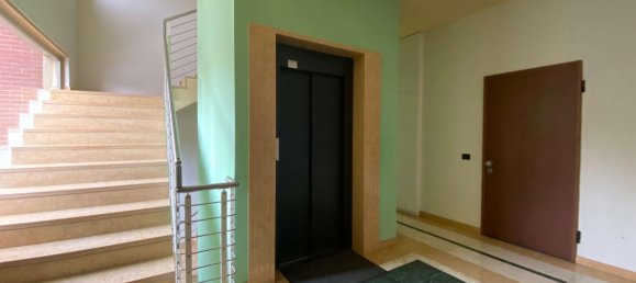 Apartamento de 5 habitaciónes en Modena, Italy No. 165116 24