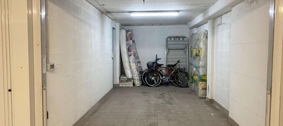 Apartamento de 5 habitaciónes en Modena, Italy No. 165116 20