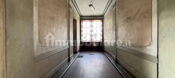1 bedroom Apartment in Turin, Italy No. 278951 3