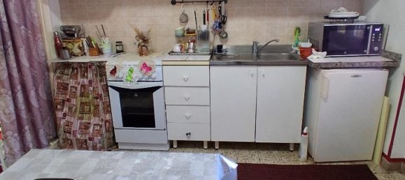 6 rooms House in Lucca, Italy No. 39791 2