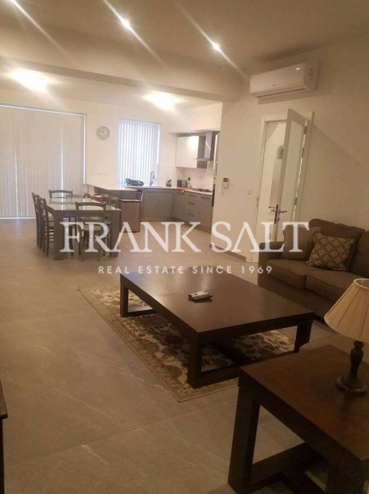 3 bedrooms Apartment in Ghajnsielem, Malta No. 5965