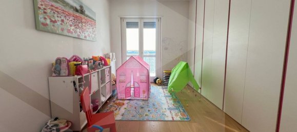 Квартира с 4 комнатами в Чериньола, Италия № 26143 12