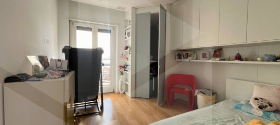 Квартира с 4 комнатами в Чериньола, Италия № 26143 11