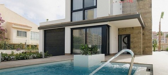 4 bedrooms Villa in Playa Honda, Spain No. 5913 22