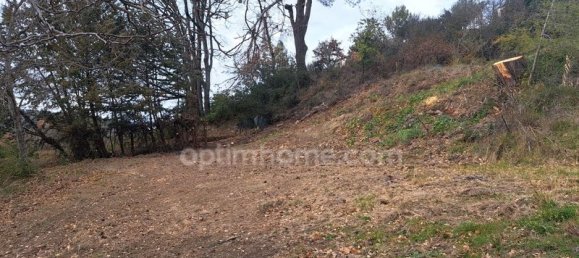 2000m² Land in Manosque, France No. 104687 3