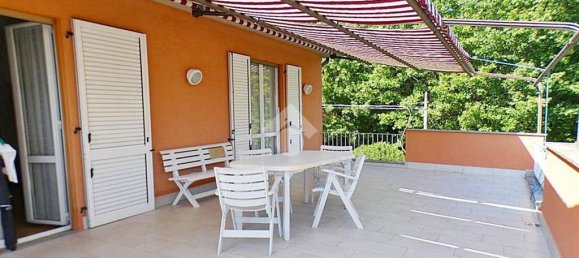 4 bedrooms Villa in Ispra, Italy No. 92178 8