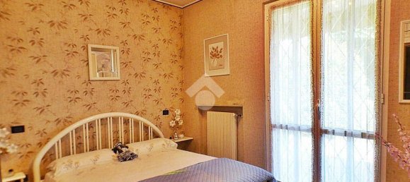 4 bedrooms Villa in Ispra, Italy No. 92178 25