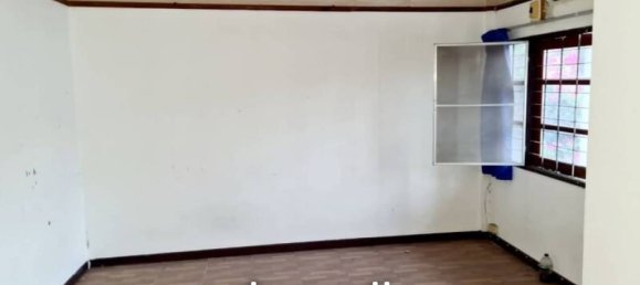 6 bedrooms Bungalow in Pattaya, Thailand No. 17193 3