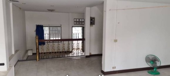 6 bedrooms Bungalow in Pattaya, Thailand No. 17193 5