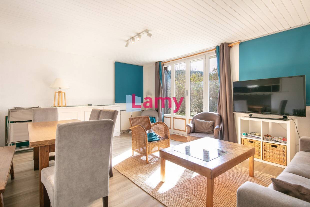 2 bedrooms Apartment in Villard-de-Lans, France No. 202353