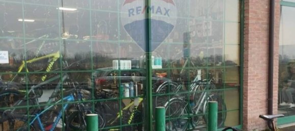 1 room Commercial property in Urago d'Oglio, Italy No. 58303 2