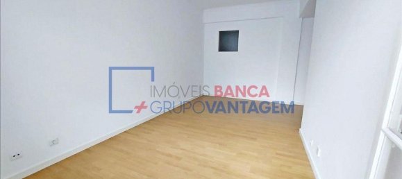 2 Schlafzimmer Wohnung in Rio de Mouro, Portugal, Nr. 225443 10