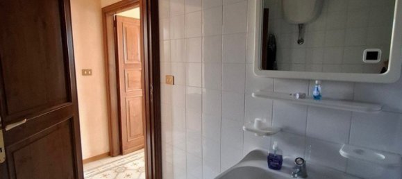 2 Schlafzimmer Haus in Carunchio, Italy, Nr. 172561 21