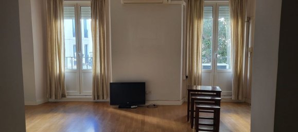2 bedrooms Apartment in Madrid, Spain No. 152665 4
