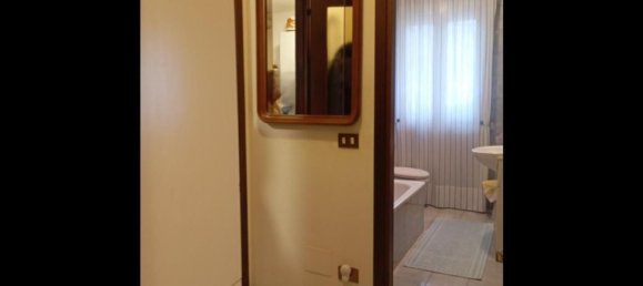 3 rooms Apartment in Cadoneghe, Italy No. 281210 7
